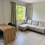4 Couchages Apartman *